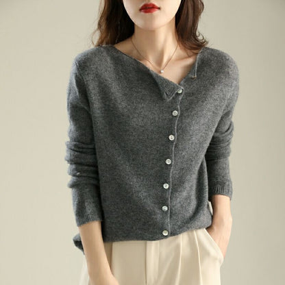 Multi-Colored Plain Long Sleeve Sweater with Skin-Friendly Texture